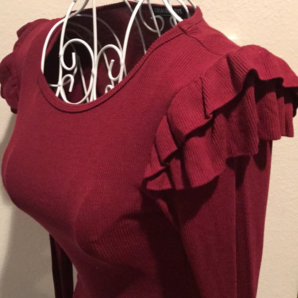 Fashion Nova Ruffle Top - Picture 7 of 8